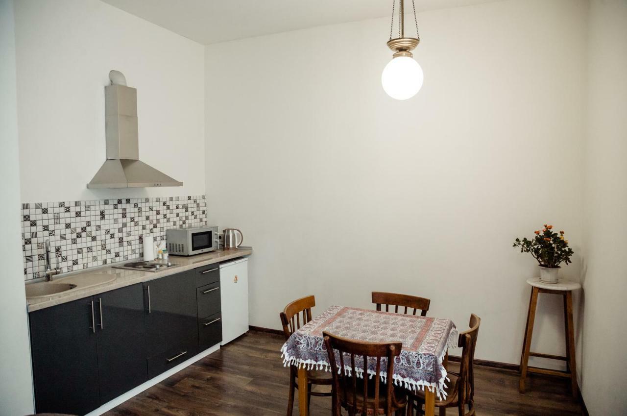 Tbilisi Apartment Exterior photo